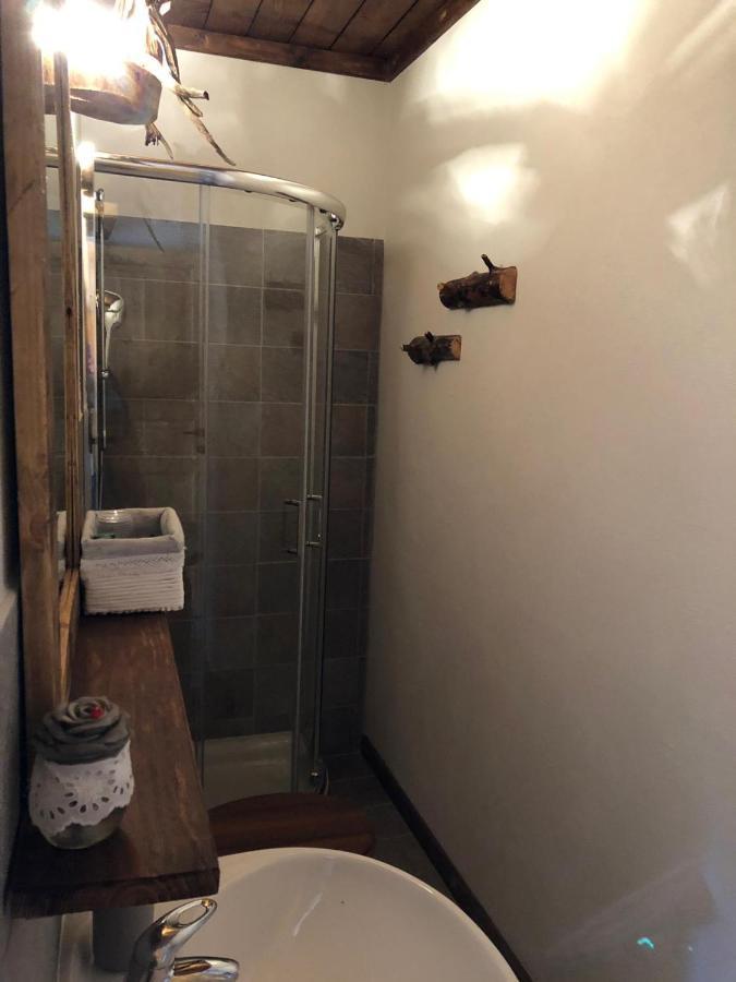 B & B La Guiette Кастельдельфино Экстерьер фото