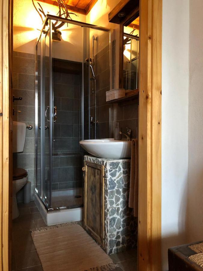 B & B La Guiette Кастельдельфино Экстерьер фото